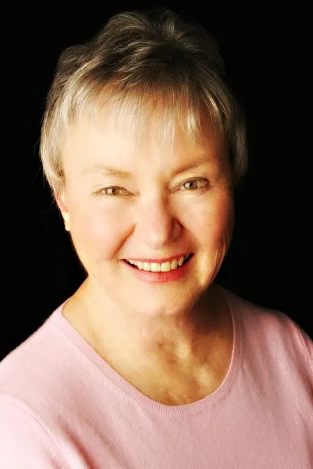 Susan Stearns, real estate agent in Woodland Hills