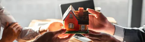 Renu Singh, real estate agent in Granada Hills