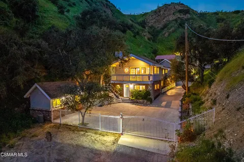 Michael Anderson, real estate agent in Kagel Canyon