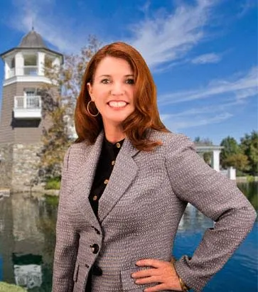 Shannon Tandberg, real estate agent in Saugus
