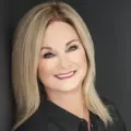 Leslie Caldaronello, real estate agent in Valencia