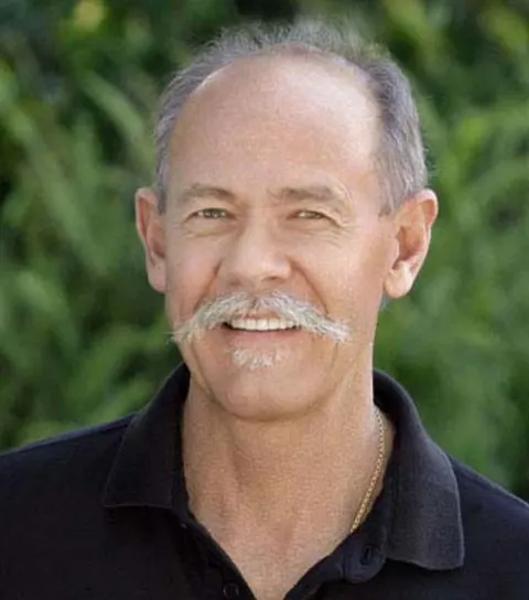 William Boyd, real estate agent in Valencia