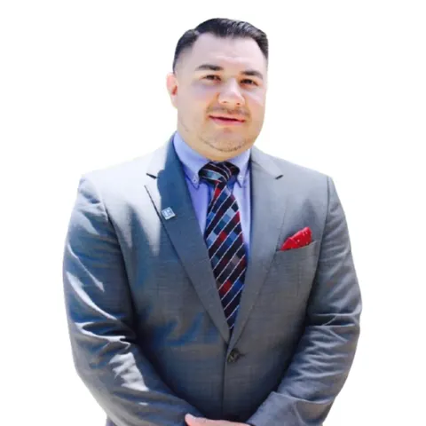 Hector Sicairos, real estate agent in Fresno