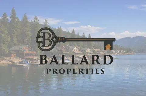 Shelley Ballard, real estate agent in Oakhurst