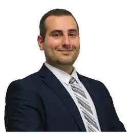 Armin Safarloo, real estate agent in Glendale