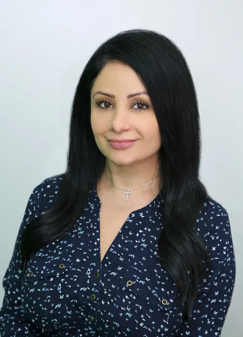 Diana Mkrtchyan, real estate agent in Chatsworth