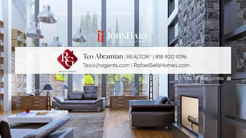 Anahit Petrosyan, real estate agent in Desert Hot Springs