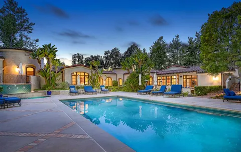 Levon Torosyan, real estate agent in Glendale