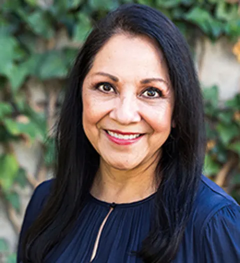 Rita Navarrete, real estate agent in Burbank