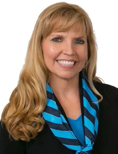 Dawna Thibodeau, real estate agent in Glendale