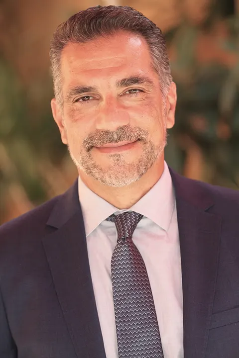 Edik Minassian, real estate agent in Glendale