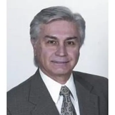 Varouj Mirzaians, real estate agent in Glendale