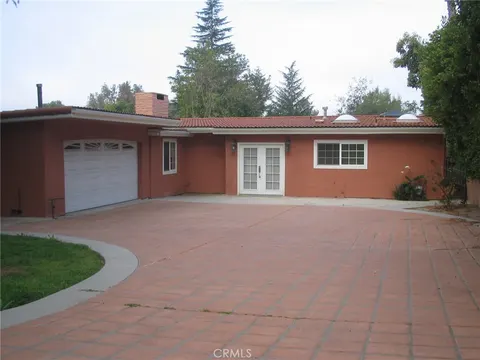 Jee Kim, real estate agent in Glendale