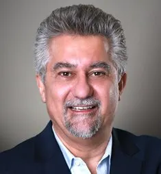 Martin Lazarian, real estate agent in Tujunga