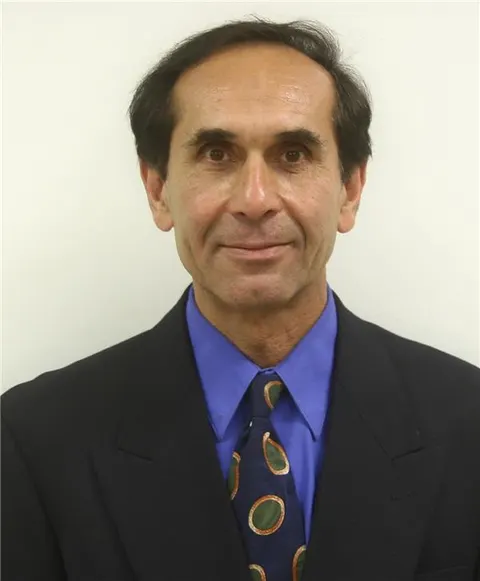 Hamid Zeineddini, real estate agent in Irvine