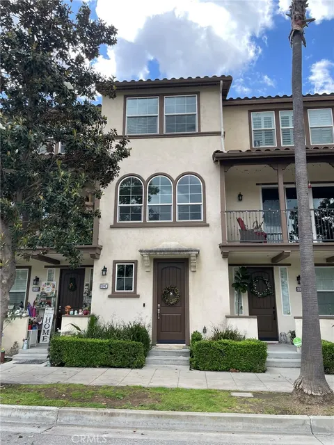 Patricia Valenciano, real estate agent in Azusa
