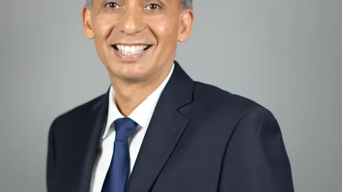 Hector Aguirre, real estate agent in Chino