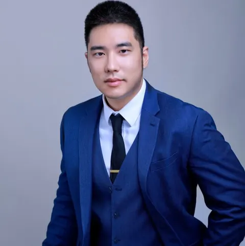 Christopher Lee, real estate agent in Diamond Bar
