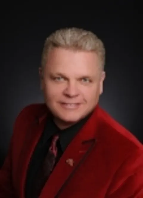 Robert Patterson, real estate agent in Oak Hills