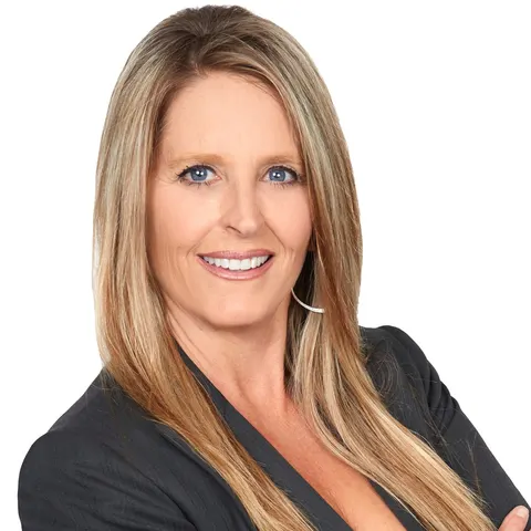 Anthony Cox, real estate agent in Barstow