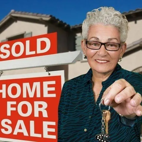 Frances Chevalier, real estate agent in Adelanto