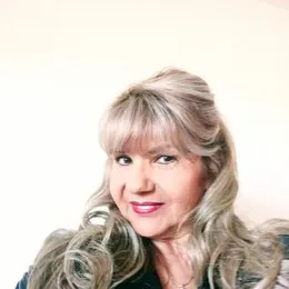 Nancy Haynes, real estate agent in Boron