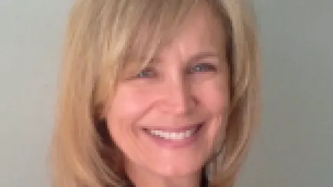 Laura Bohnstedt, real estate agent in Apple Valley