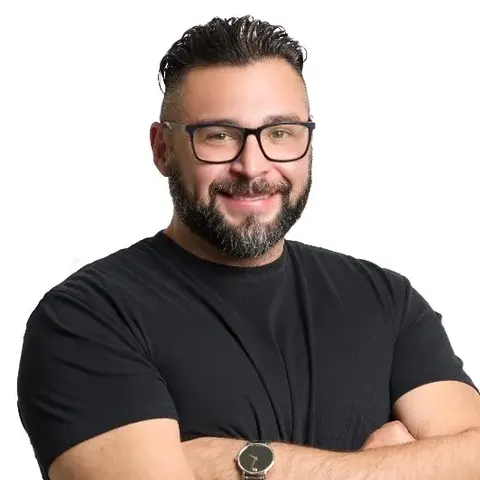 Daniel Galan, real estate agent in Barstow