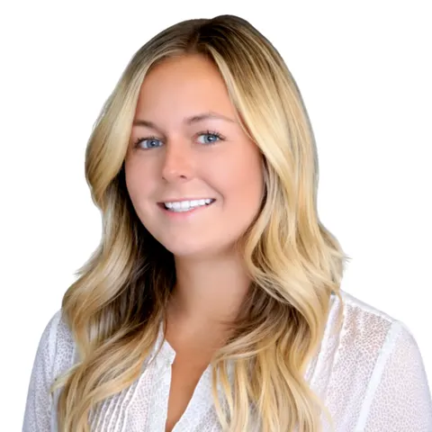 Kaitlyn Christensen, real estate agent in Apple Valley