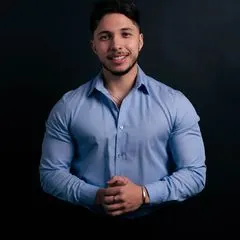 Alex Hernandez, real estate agent in Hesperia