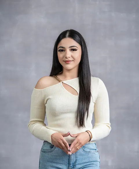 Daisy Zavala, real estate agent in Adelanto