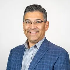 Steve Gomez, real estate agent in Pomona