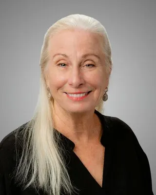 Robin Gray-Hite, real estate agent in Huntington Beach