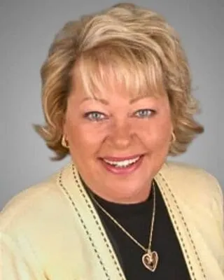 Barbara Mccall, real estate agent in Huntington Beach