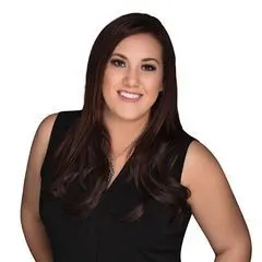 Stefanie Angel, real estate agent in Victorville