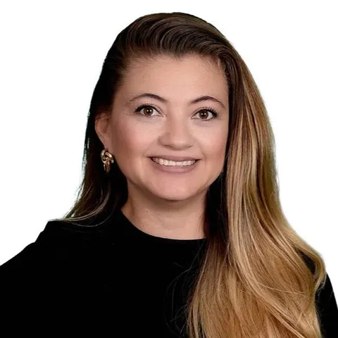 Rosa Gallegos, real estate agent in Riverside