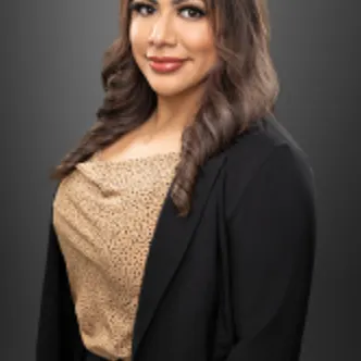 Julieta Hernandez, real estate agent in Riverside