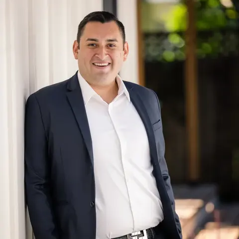 Richard Hernandez, real estate agent in Banning