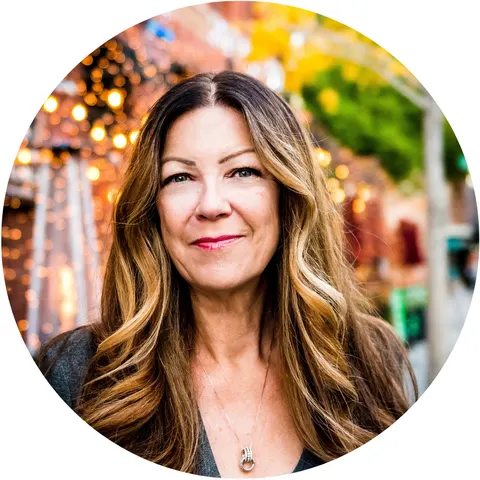 Kelly Mclaren, real estate agent in Corona