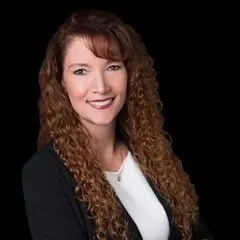 Victoria Martin, real estate agent in Jurupa Valley