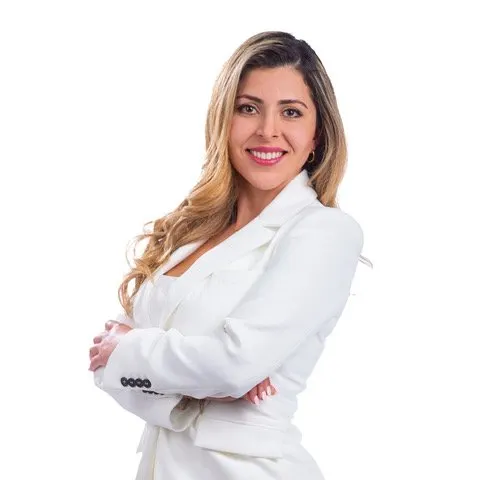 Andrea Munoz, real estate agent in Eastvale