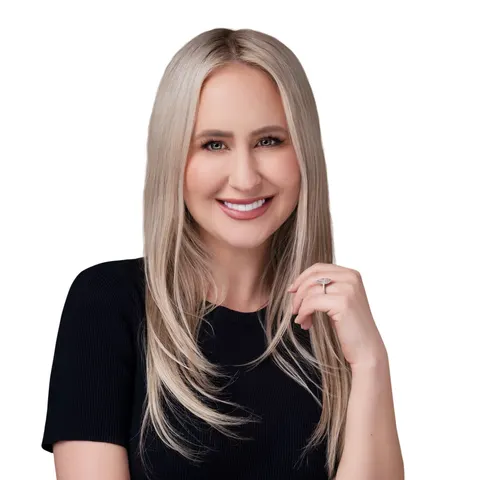 Tessa Wilkerson, real estate agent in Corona