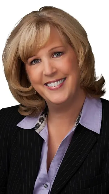 Shelly Lindekugel, real estate agent in Moreno Valley