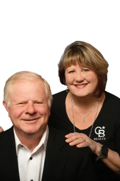 Charlotte Mckenzie, real estate agent in Riverside