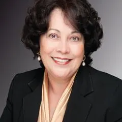 Alba Pena, real estate agent in Corona