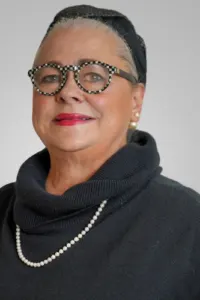 Susan Ray, real estate agent in Riverside