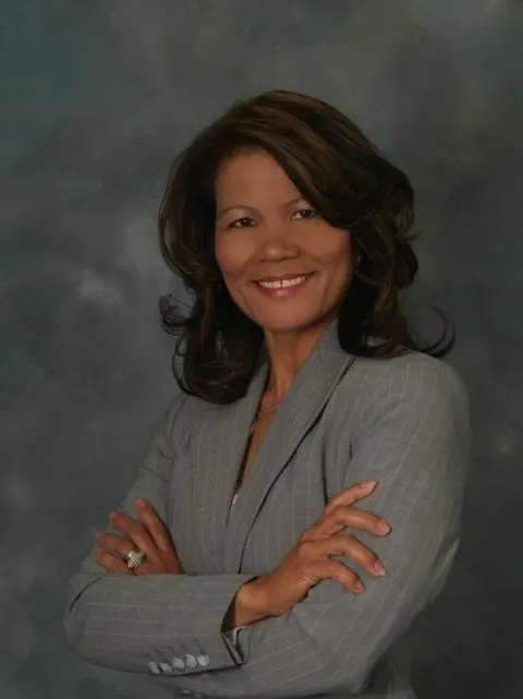 Medy Tapiceria, real estate agent in Moreno Valley