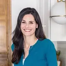 Andrea Van Soest, real estate agent in Hemet