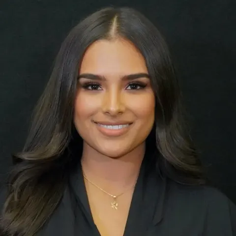 Karla Aranda, real estate agent in Calimesa
