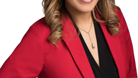 Mary Baez-Wagner, real estate agent in Riverside